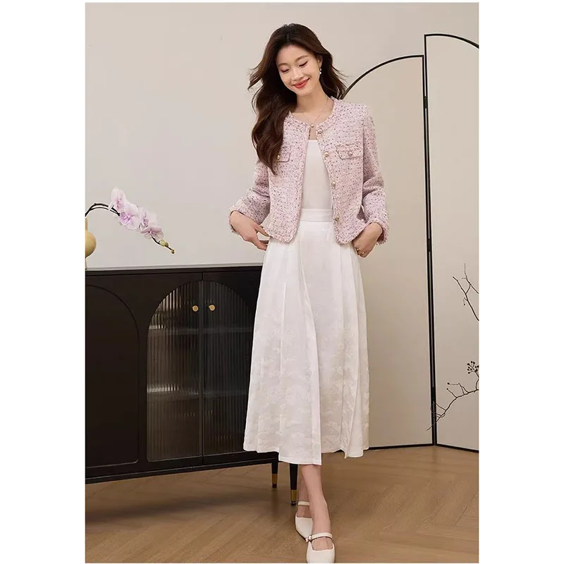 Ladies Short Jacket 2025 Spring Autumn High End Single-Breasted Lady Outerwear High-Grade Tweed Retro Style Women's Slim Coat - Image 6